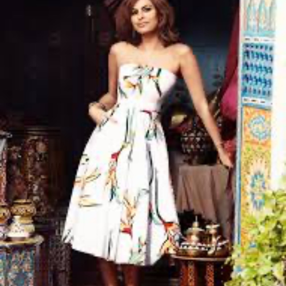 #739 Eva Mendez strapless fit and flare dress size extra large